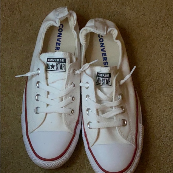 White converse - Picture 1 of 4